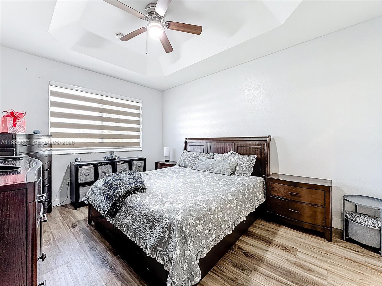 FLORIDIAN ISLES SOUTH - Residential