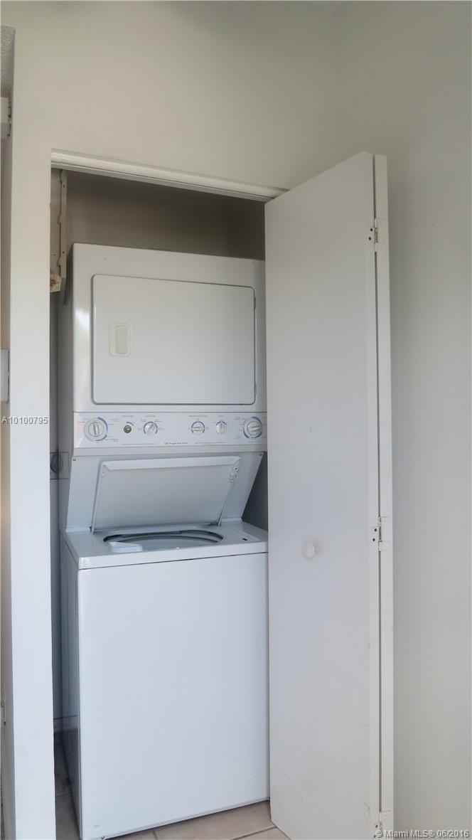 BONAVENTURE 82-43 B A POR - Residential Lease