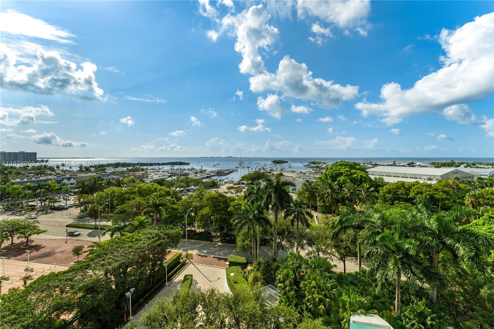 GROVENOR HOUSE CONDO - Residential