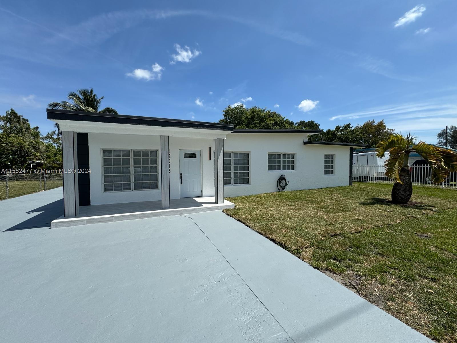 Property for Sale at 12015 Nw 22nd Ave, Miami, Broward County, Florida - Bedrooms: 5 
Bathrooms: 2  - $585,000