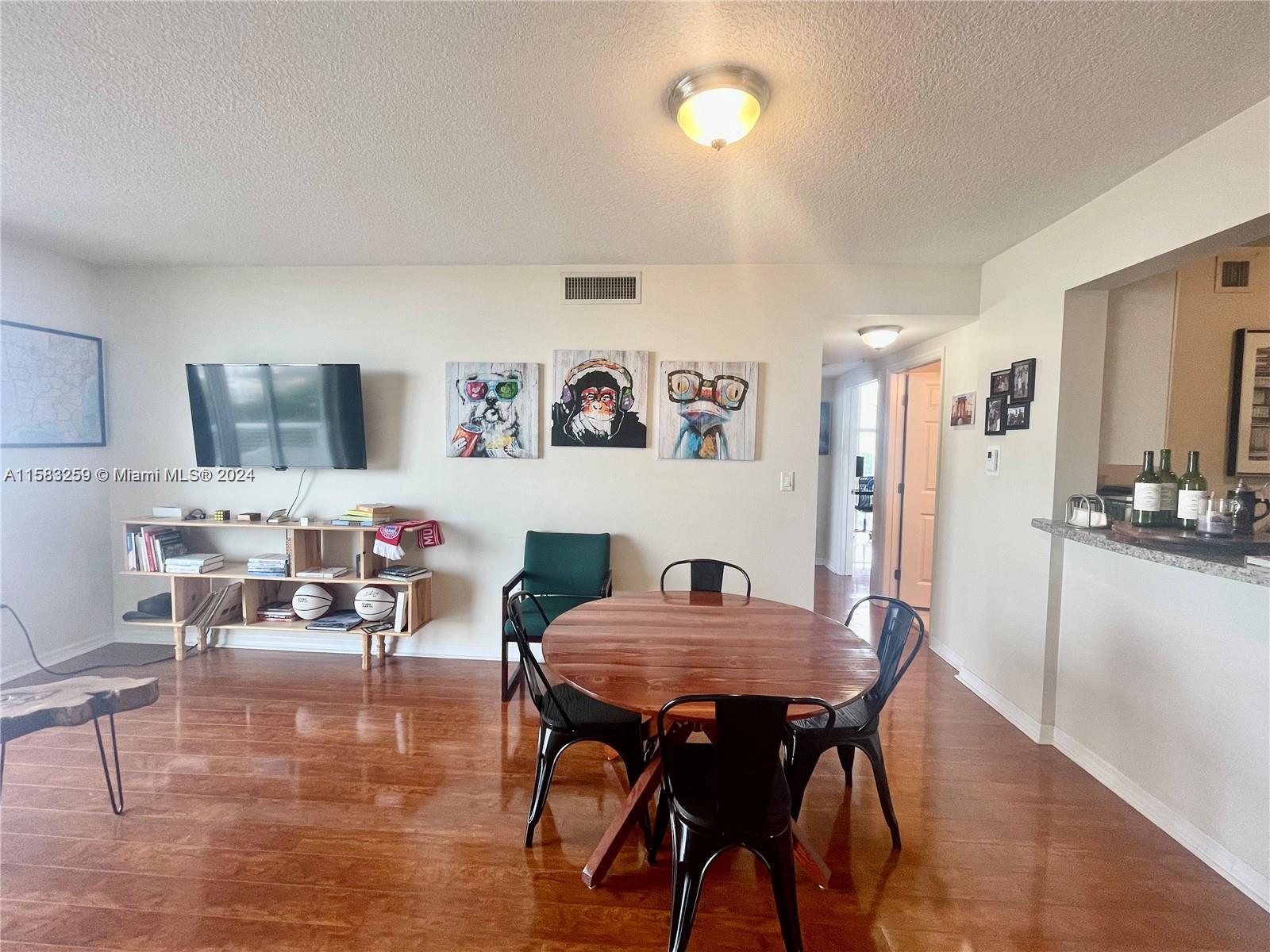 BRICKELL VISTA CONDO - Residential Lease