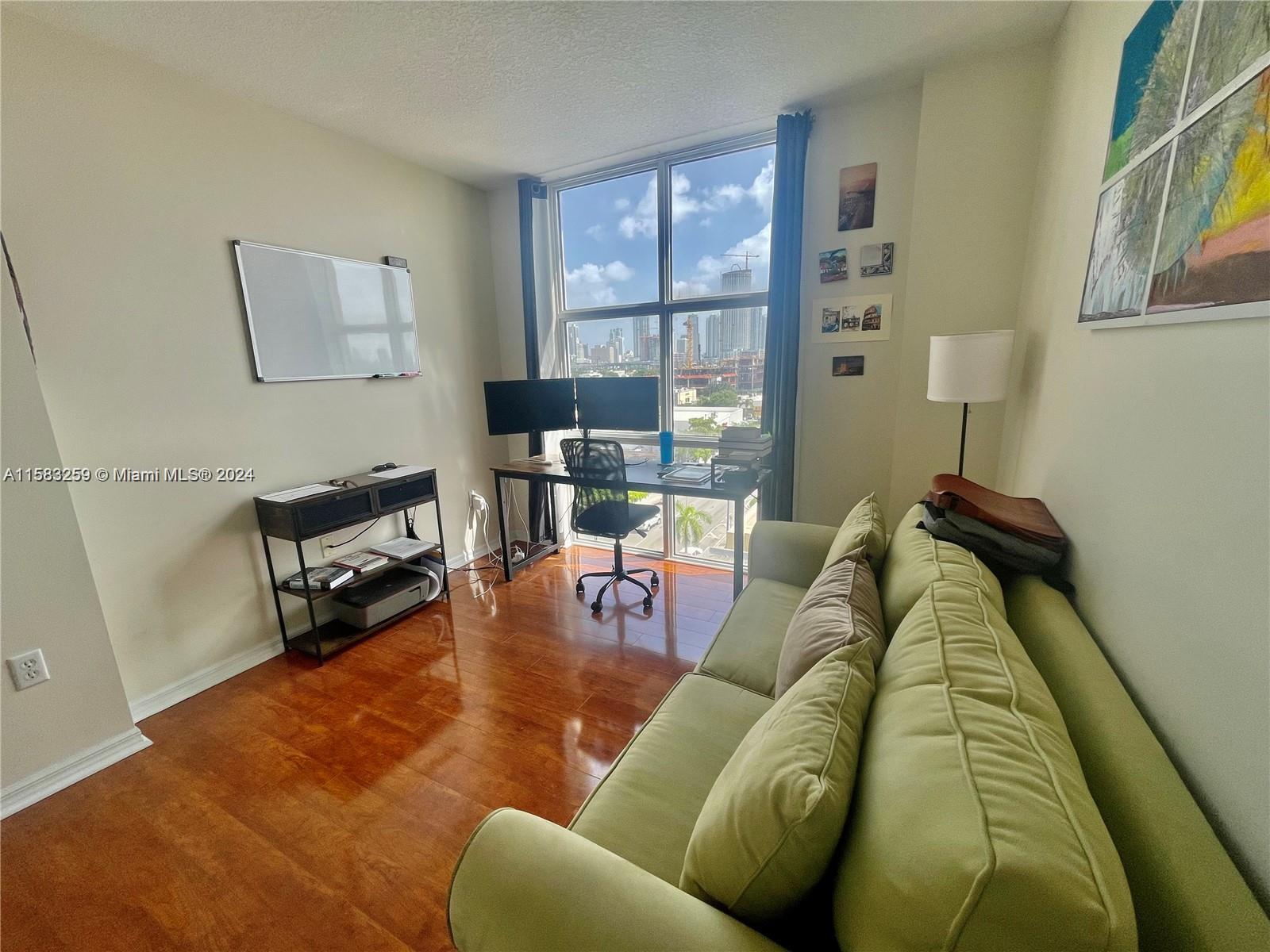 BRICKELL VISTA CONDO - Residential Lease