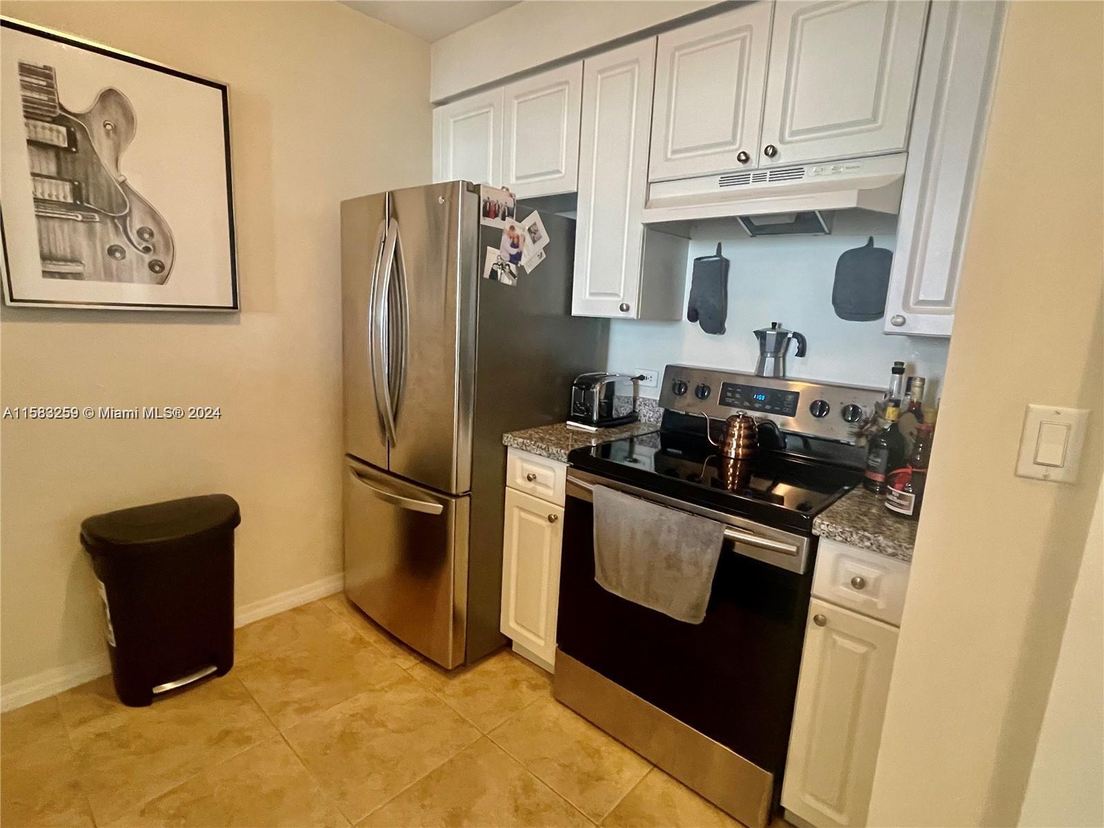 BRICKELL VISTA CONDO - Residential Lease