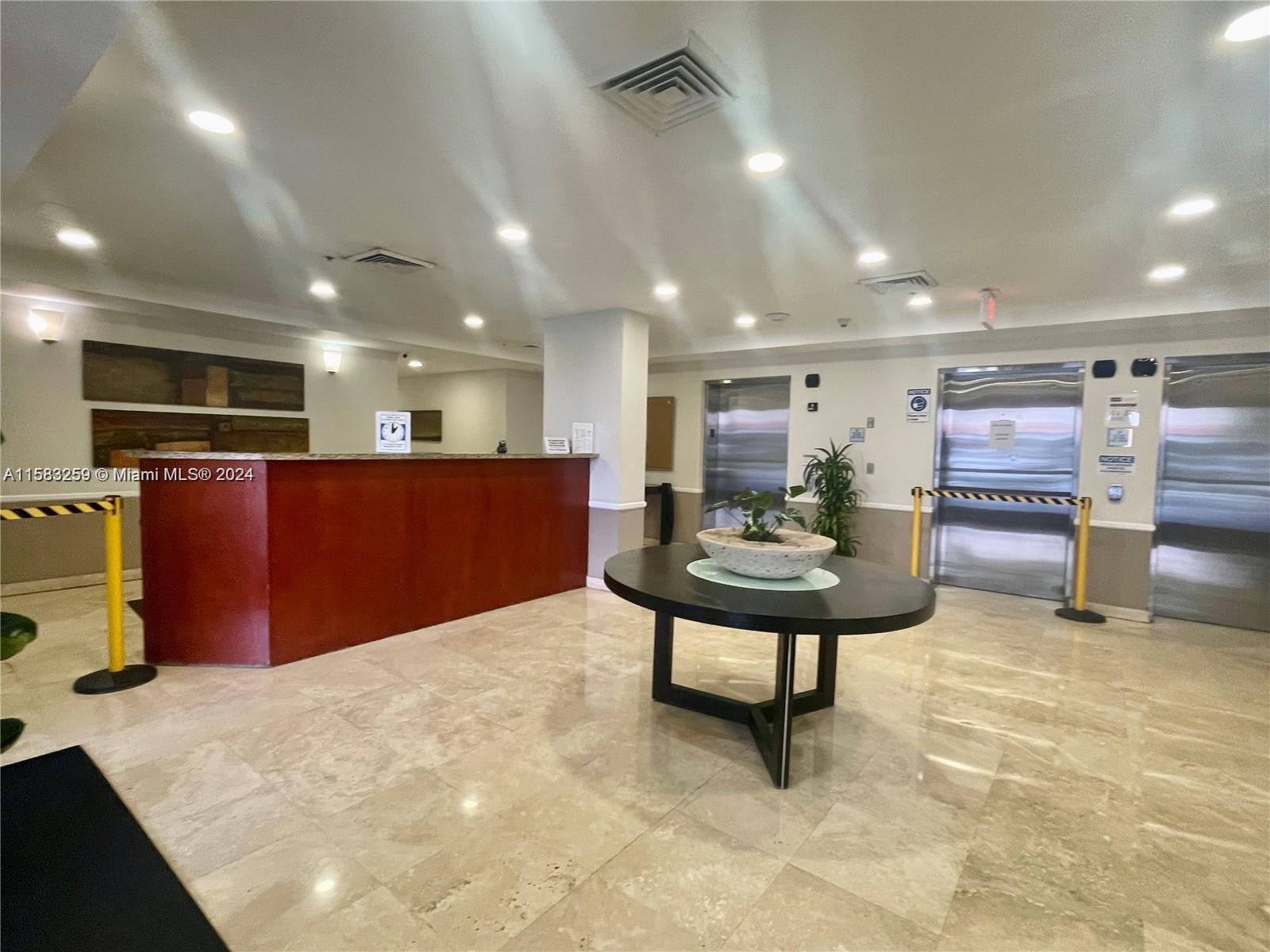 BRICKELL VISTA CONDO - Residential Lease