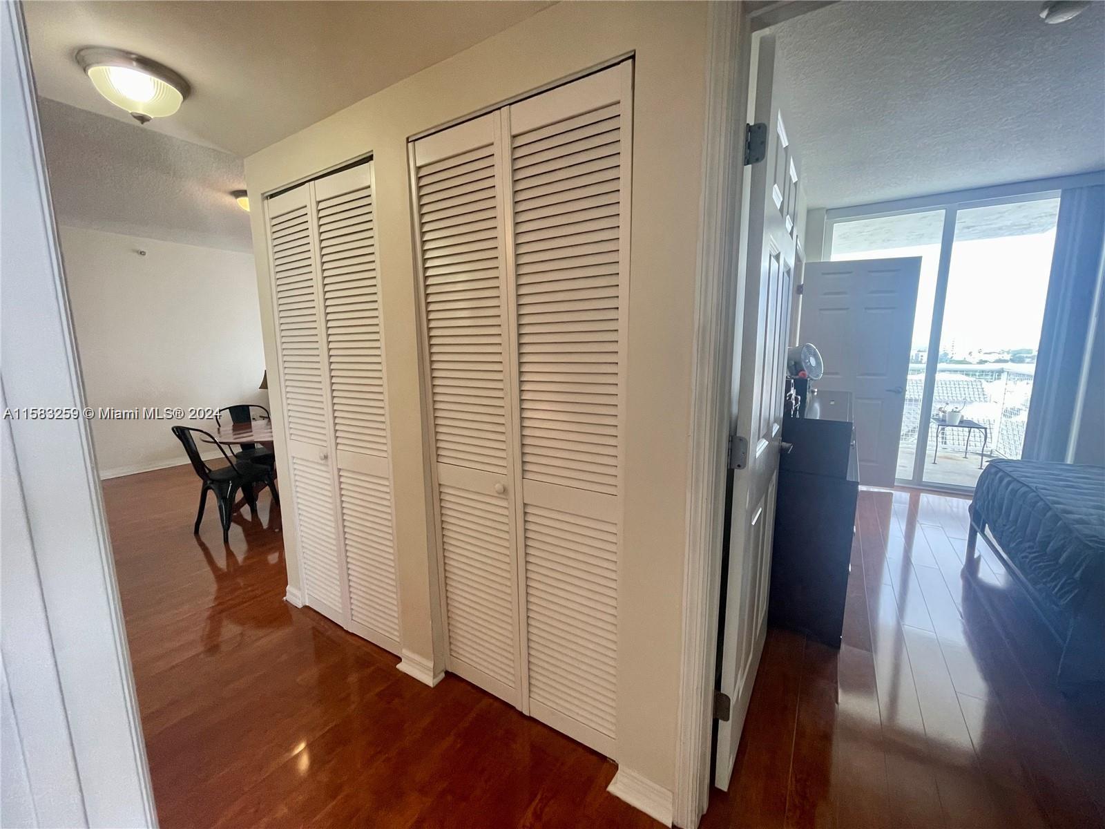 BRICKELL VISTA CONDO - Residential Lease