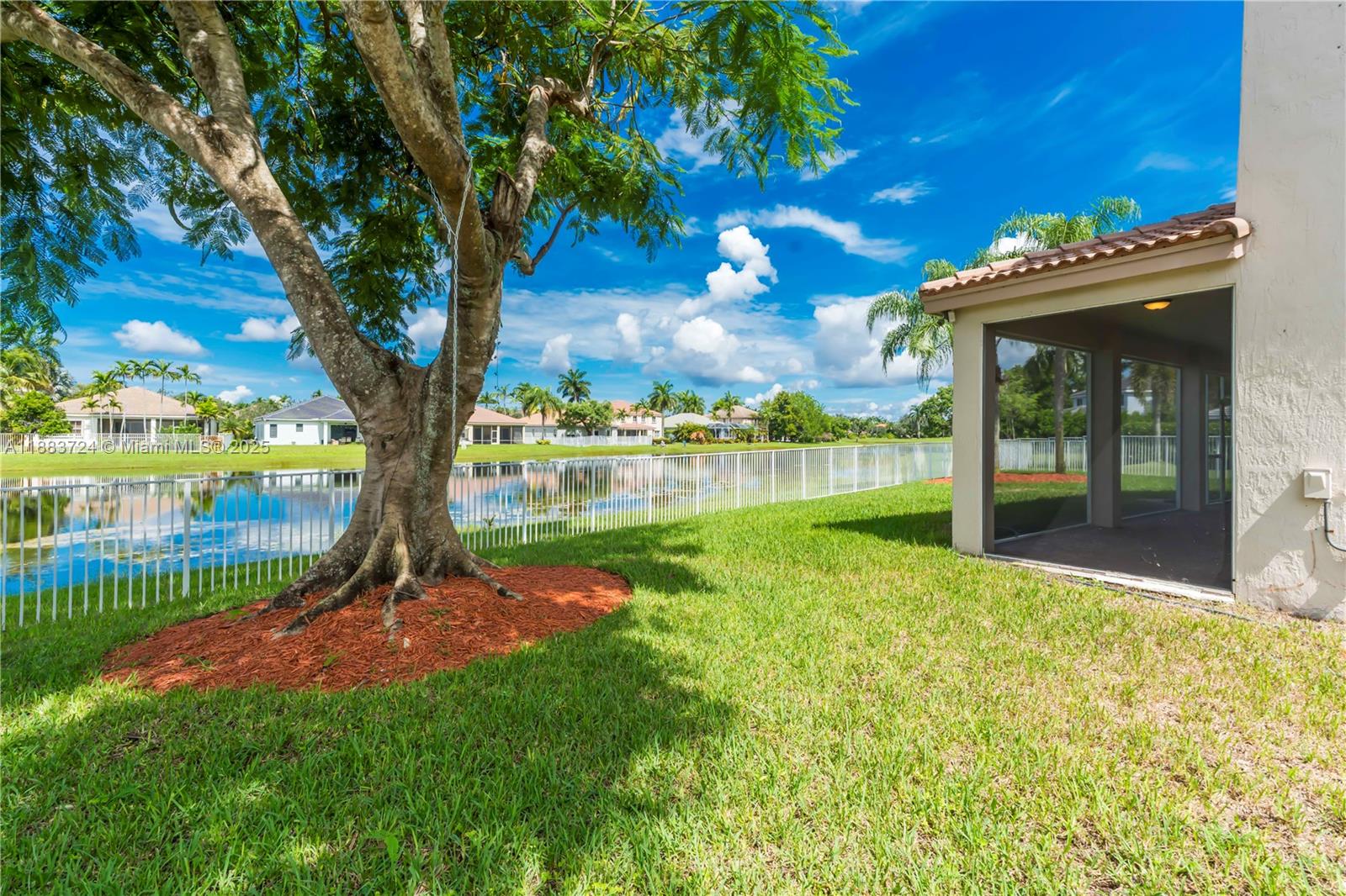 SECTOR 2-PARCELS 12 13 14 - Residential Lease