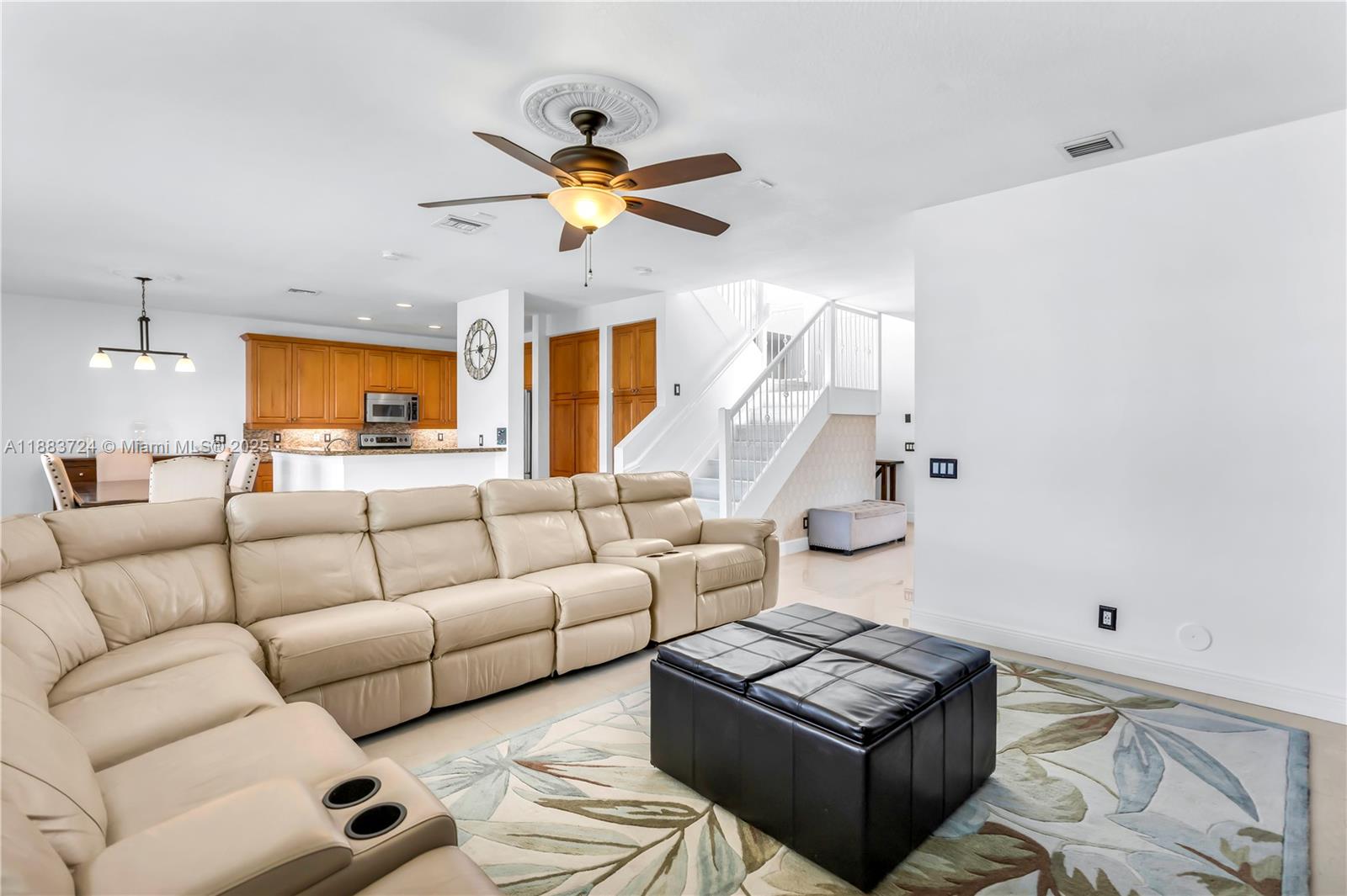 SECTOR 2-PARCELS 12 13 14 - Residential Lease