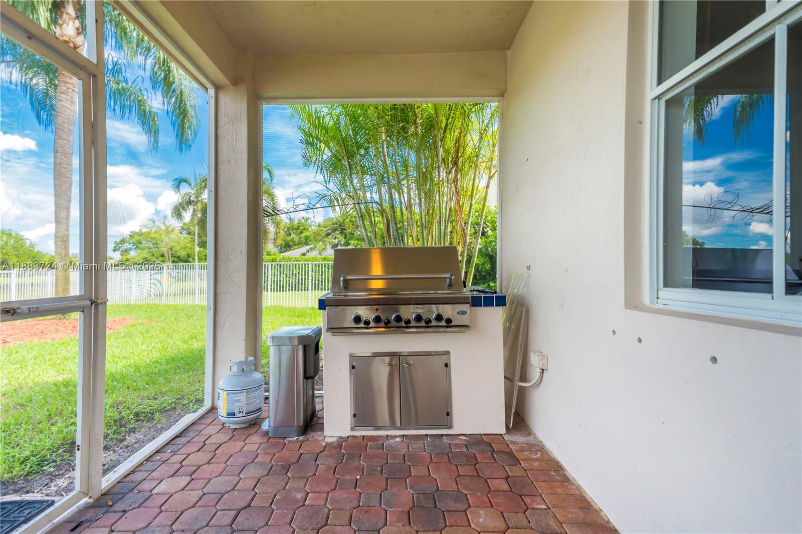 SECTOR 2-PARCELS 12 13 14 - Residential Lease
