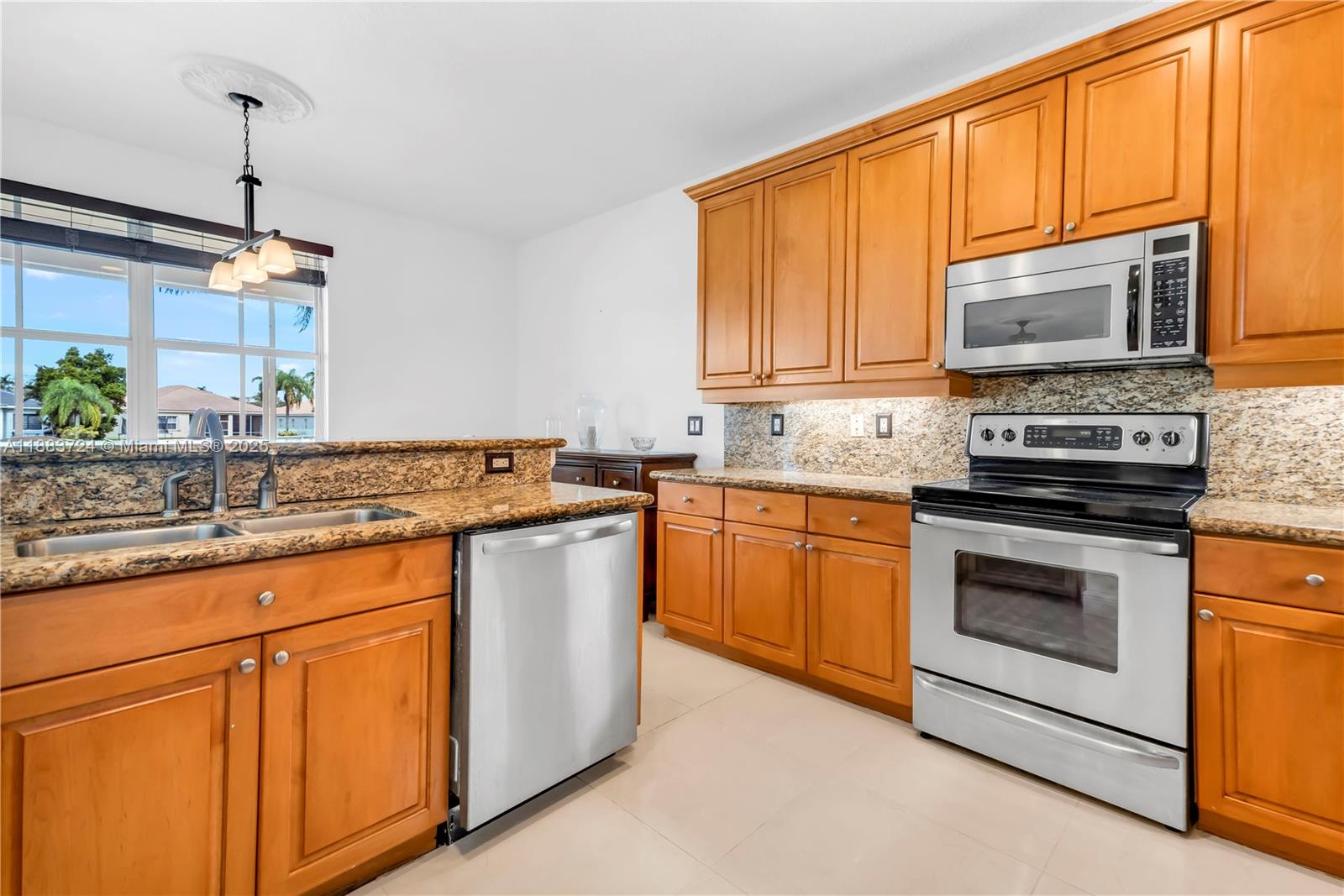SECTOR 2-PARCELS 12 13 14 - Residential Lease