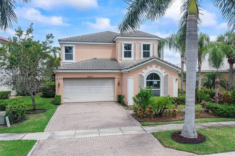 Photo of 9640 Phipps Ln, Wellington, FL 33414 (MLS # A12092897)