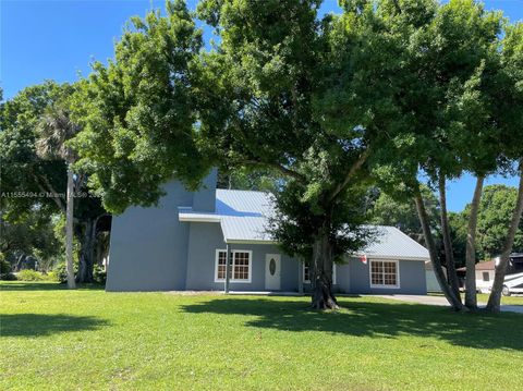 A home in Clewiston