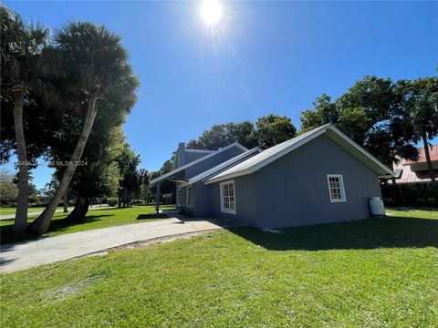 A home in Clewiston