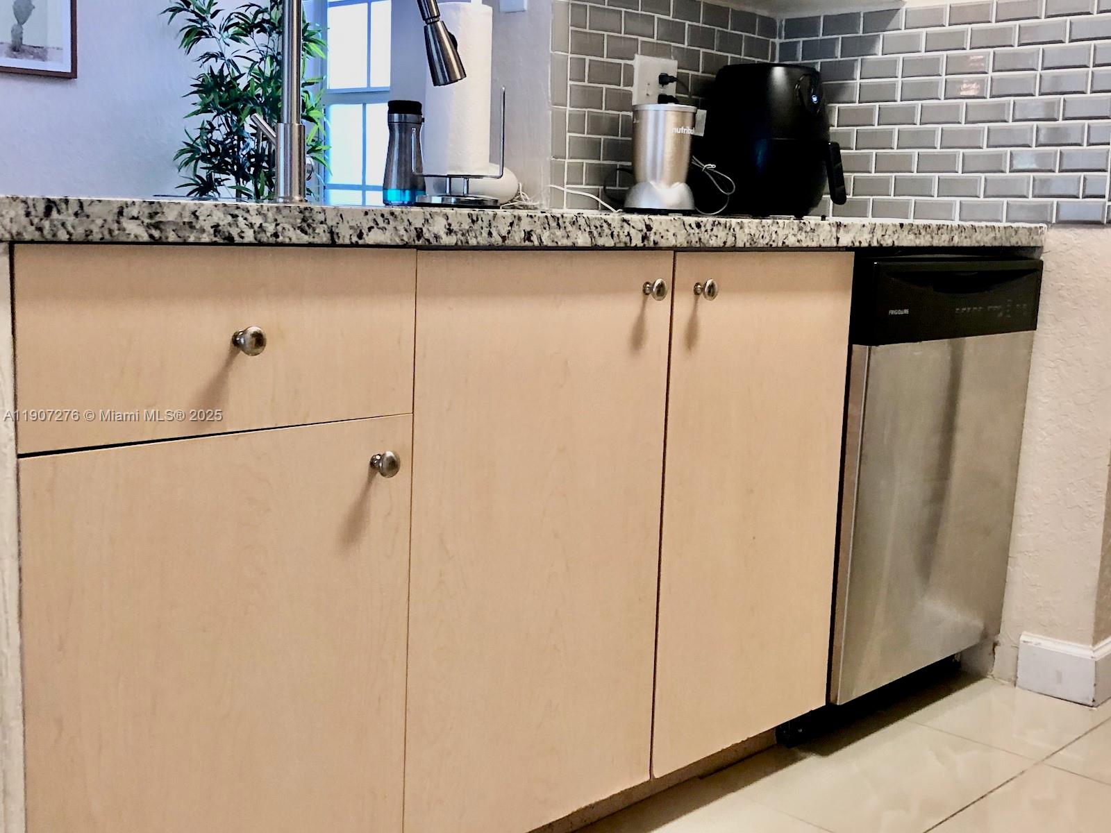 AVENTINE AT MIRAMAR CONDO - Residential Lease