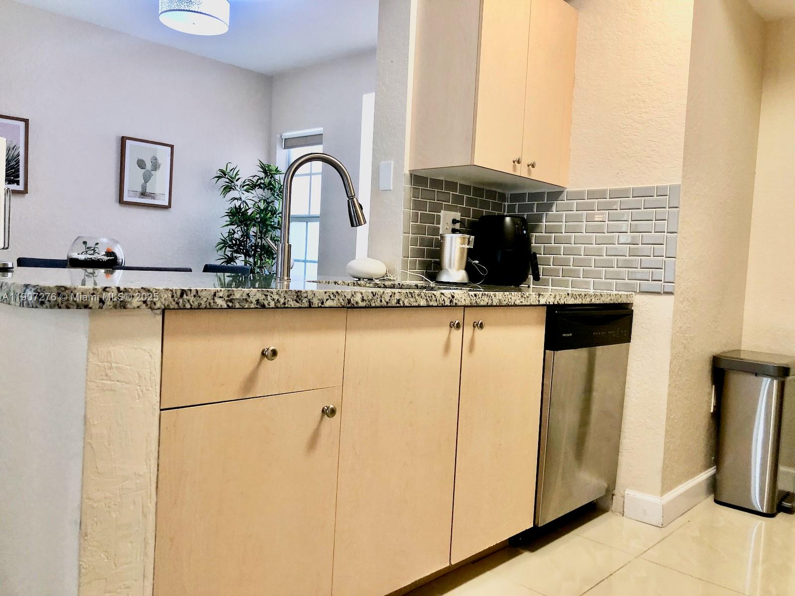 AVENTINE AT MIRAMAR CONDO - Residential Lease