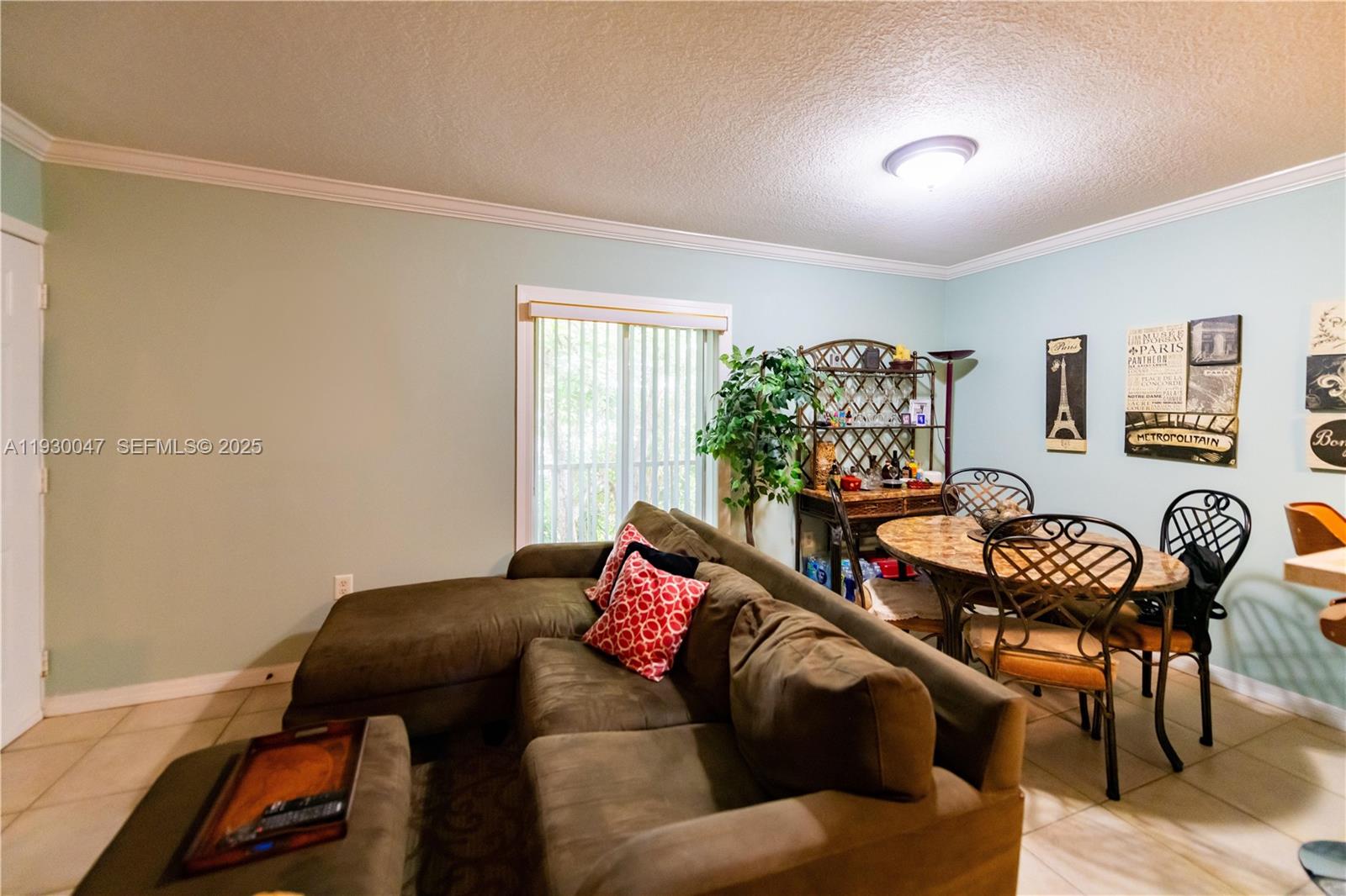 SEVENTEENTH PLACE CONDO - Residential