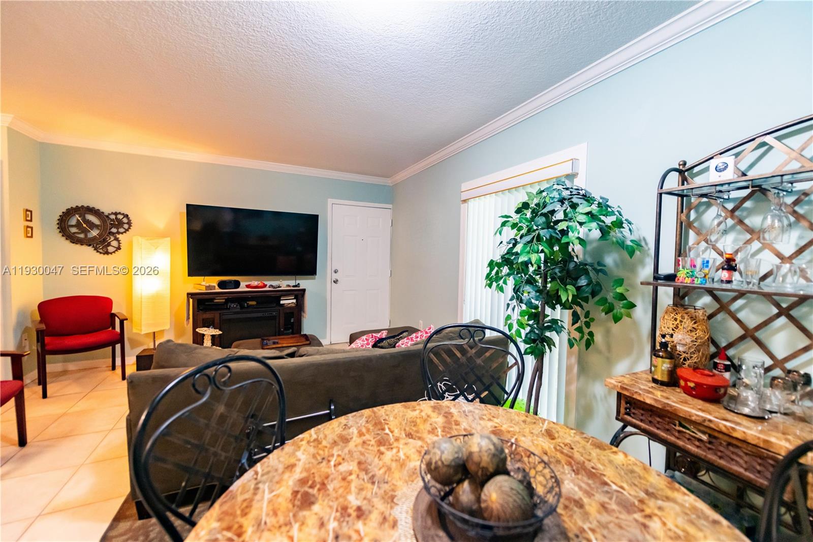 SEVENTEENTH PLACE CONDO - Residential