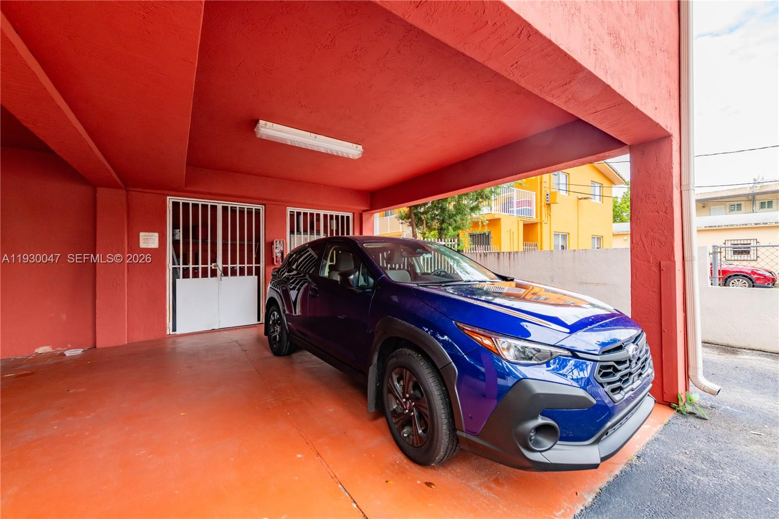 SEVENTEENTH PLACE CONDO - Residential