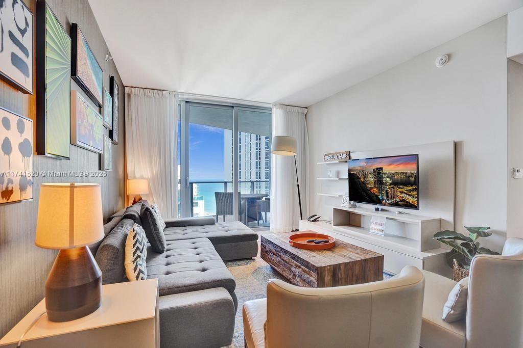 4111 S Ocean Dr 1204
