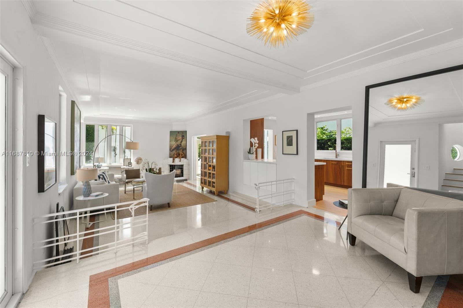 SURPRISE LAKE - Residential