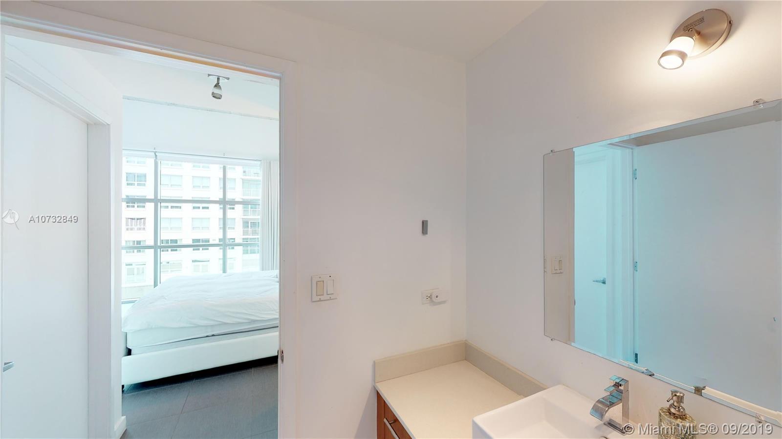FOUR MIDTOWN MIAMI CONDO - Residential Lease