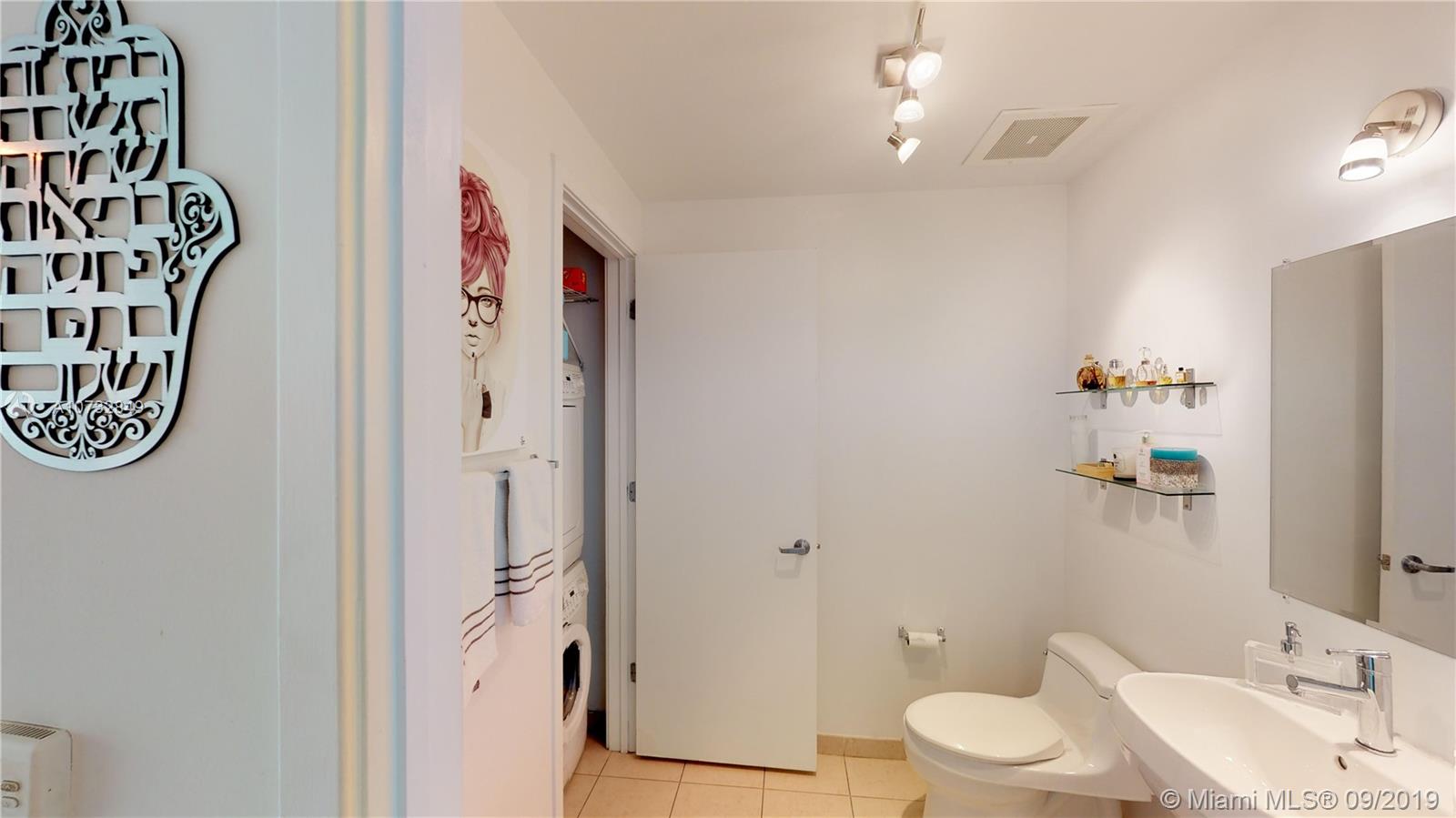 FOUR MIDTOWN MIAMI CONDO - Residential Lease