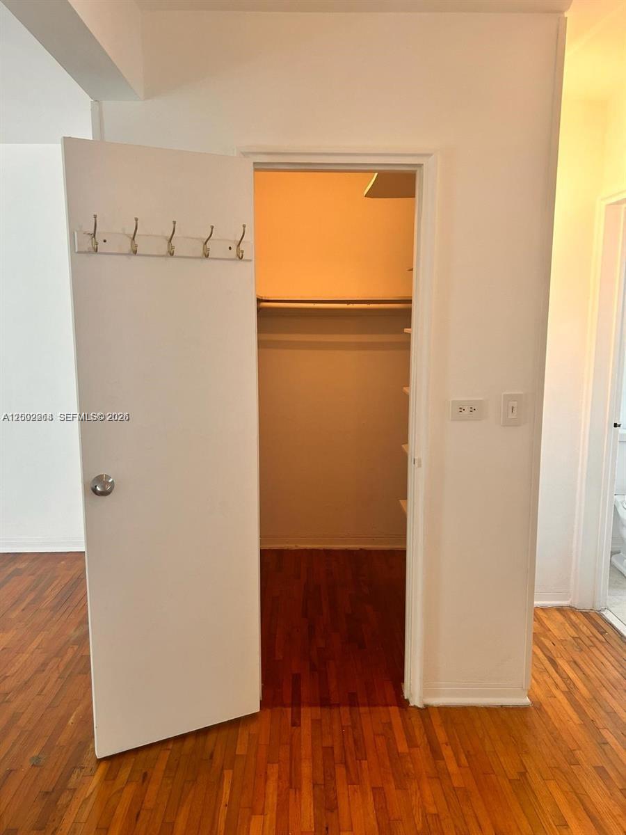 ALTOS DEL MAR NO 3 - Residential Lease