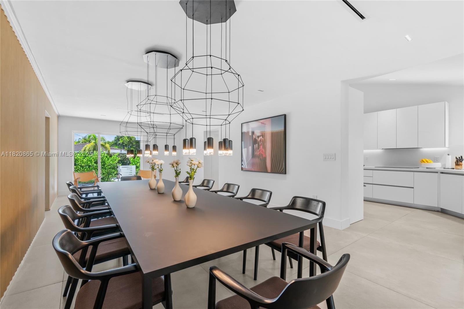 9033 Emerson Ave, Surfside, FL, 33154/$4,200,000 4 9033 Emerson Ave