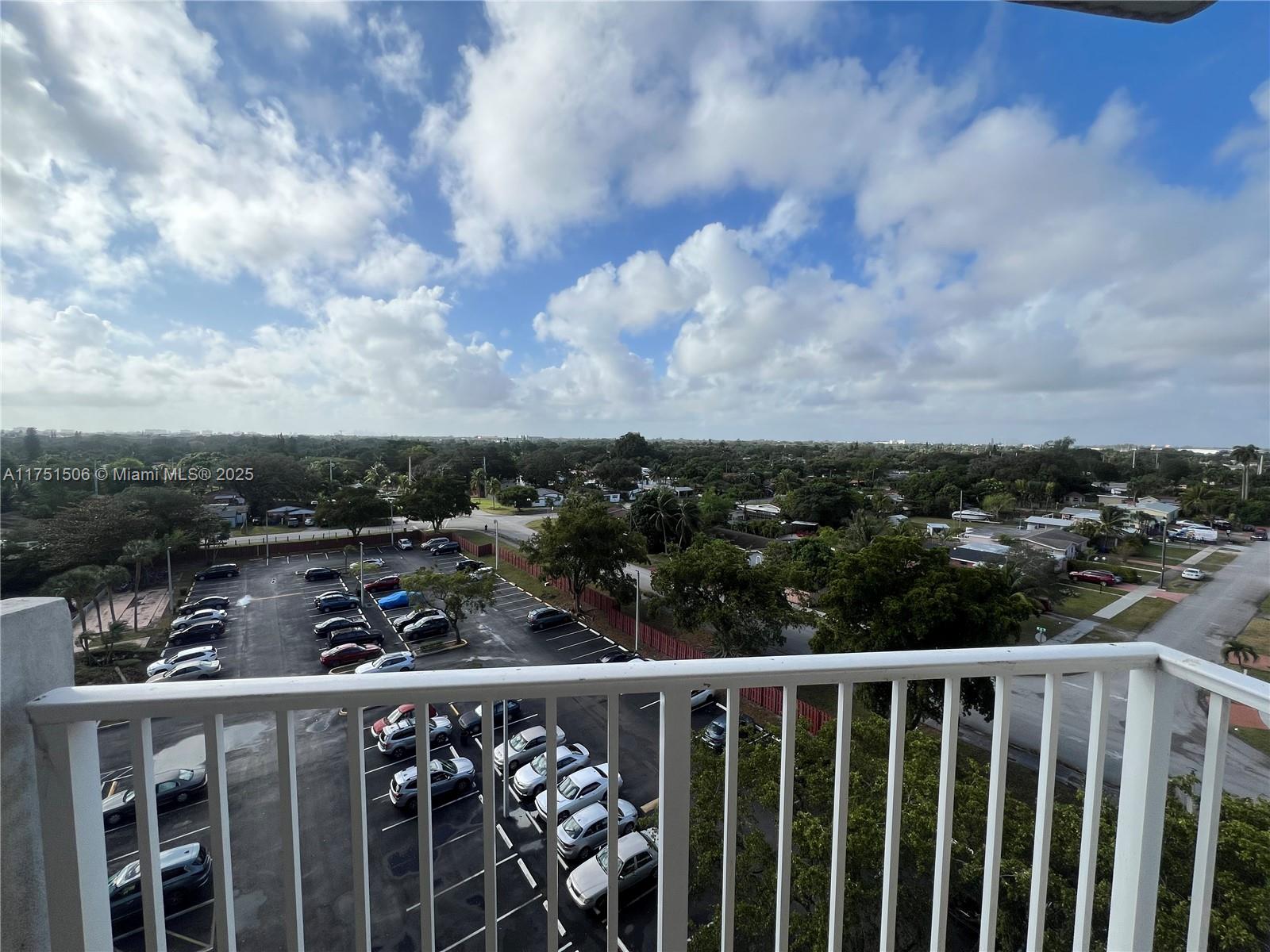 Rental Property at 1200 Ne Miami Gardens Dr 805W, Miami, Broward County, Florida - Bedrooms: 1 
Bathrooms: 1  - $1,650 MO.