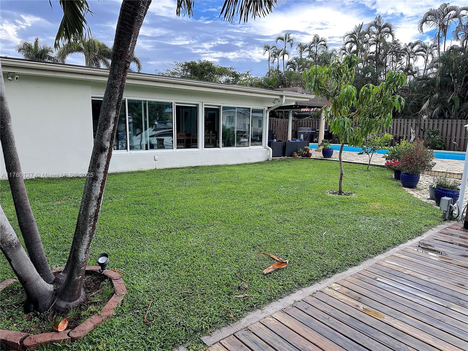 CORONADO HARBOR - Residential