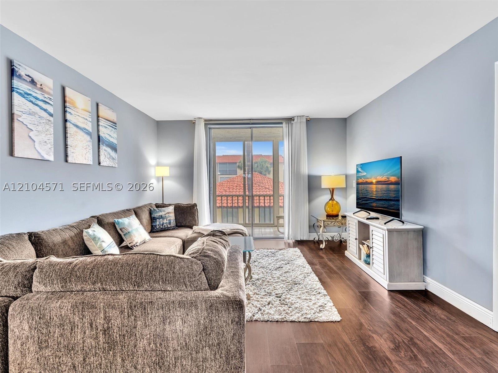 700 SE 6th Ave 201