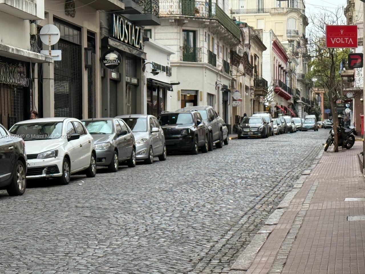 945 Defensa St San Telmo