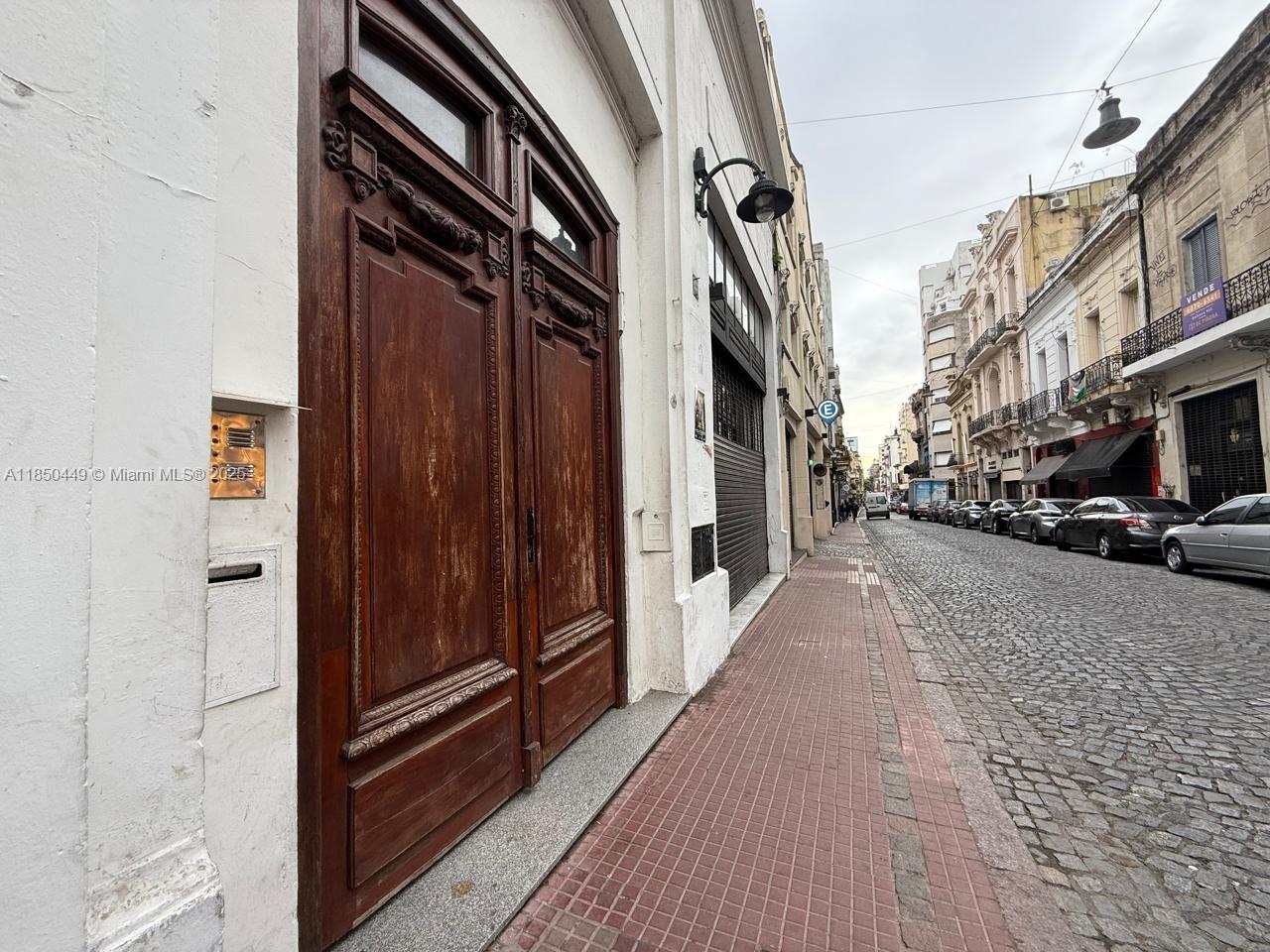 945 Defensa St San Telmo