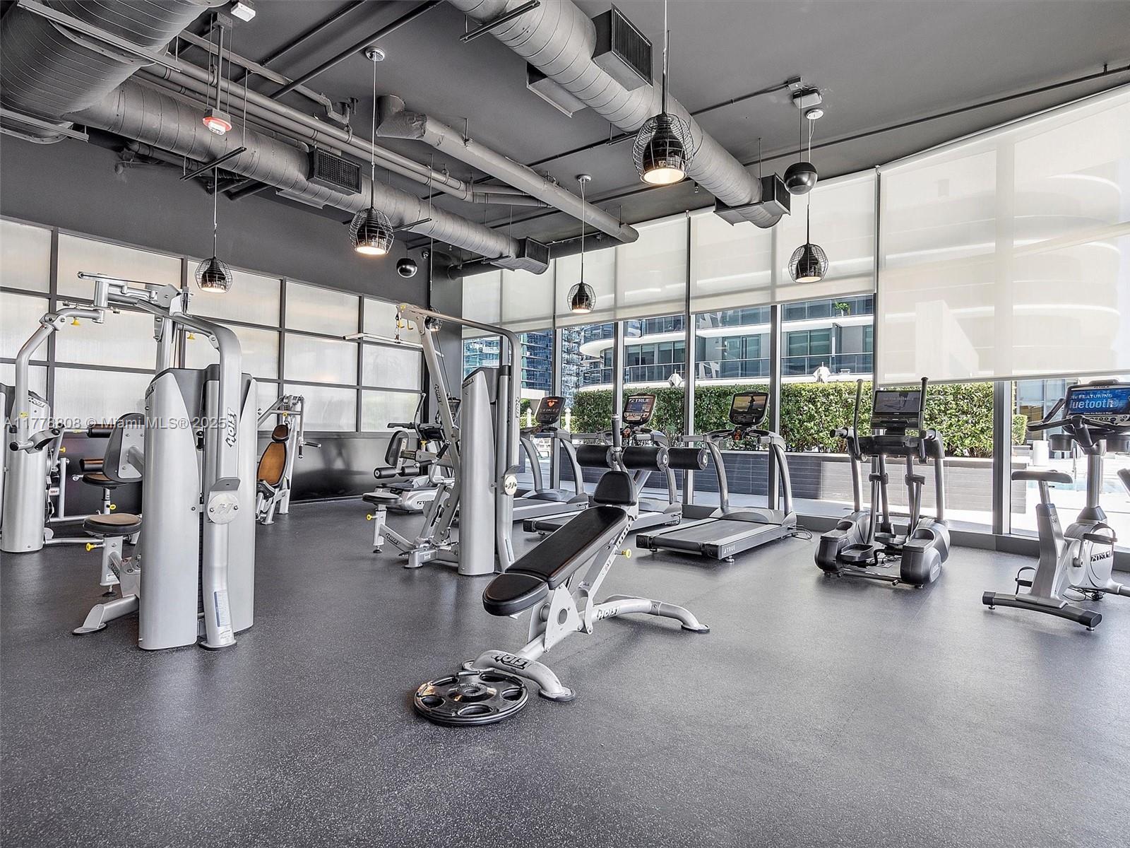 BRICKELL HEIGHTS WEST CON - Residential