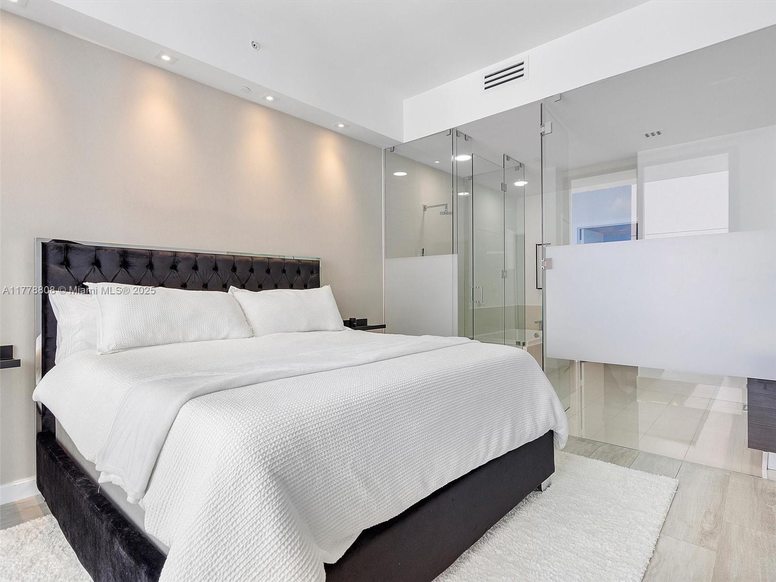 BRICKELL HEIGHTS WEST CON - Residential