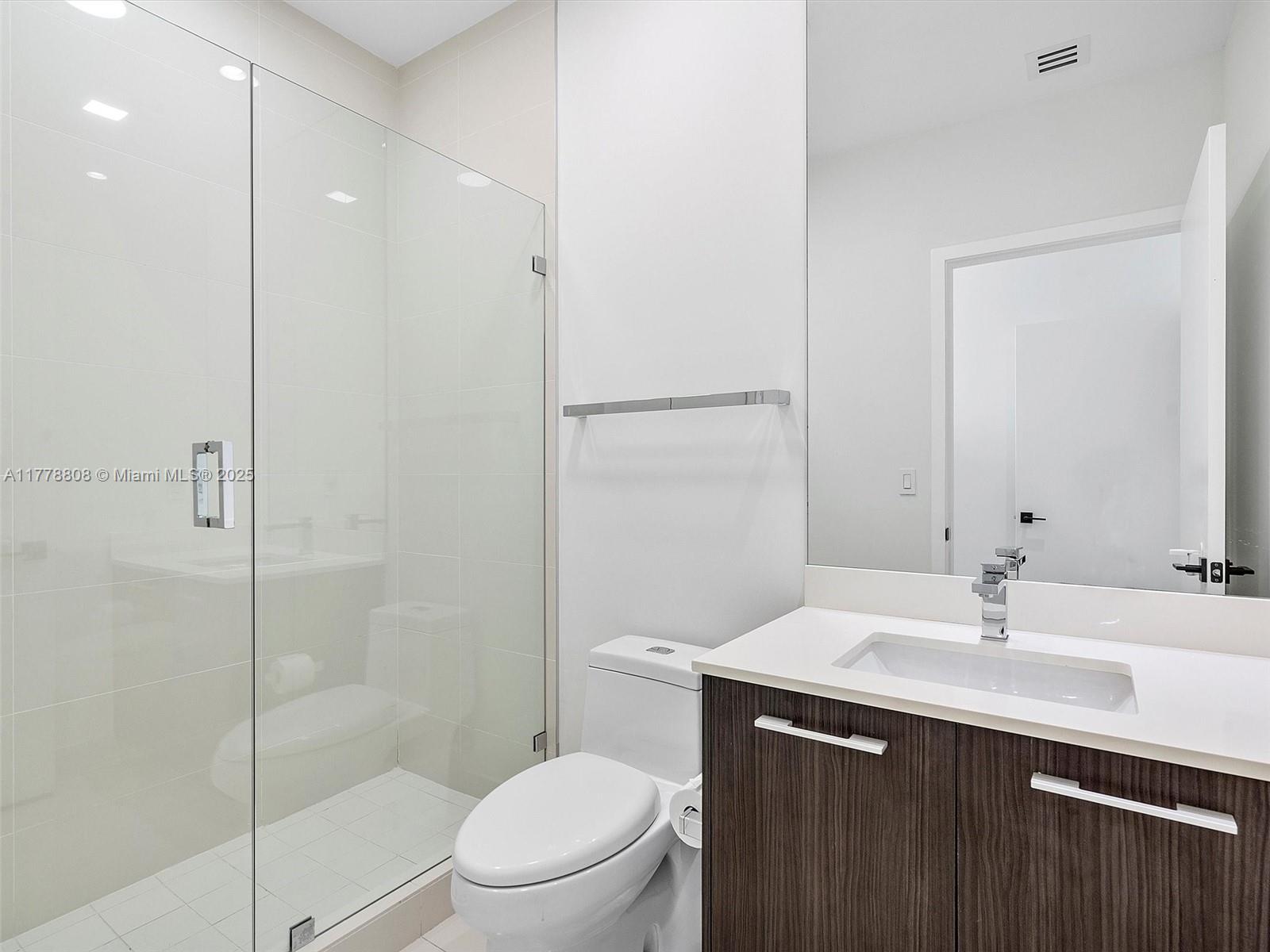 BRICKELL HEIGHTS WEST CON - Residential