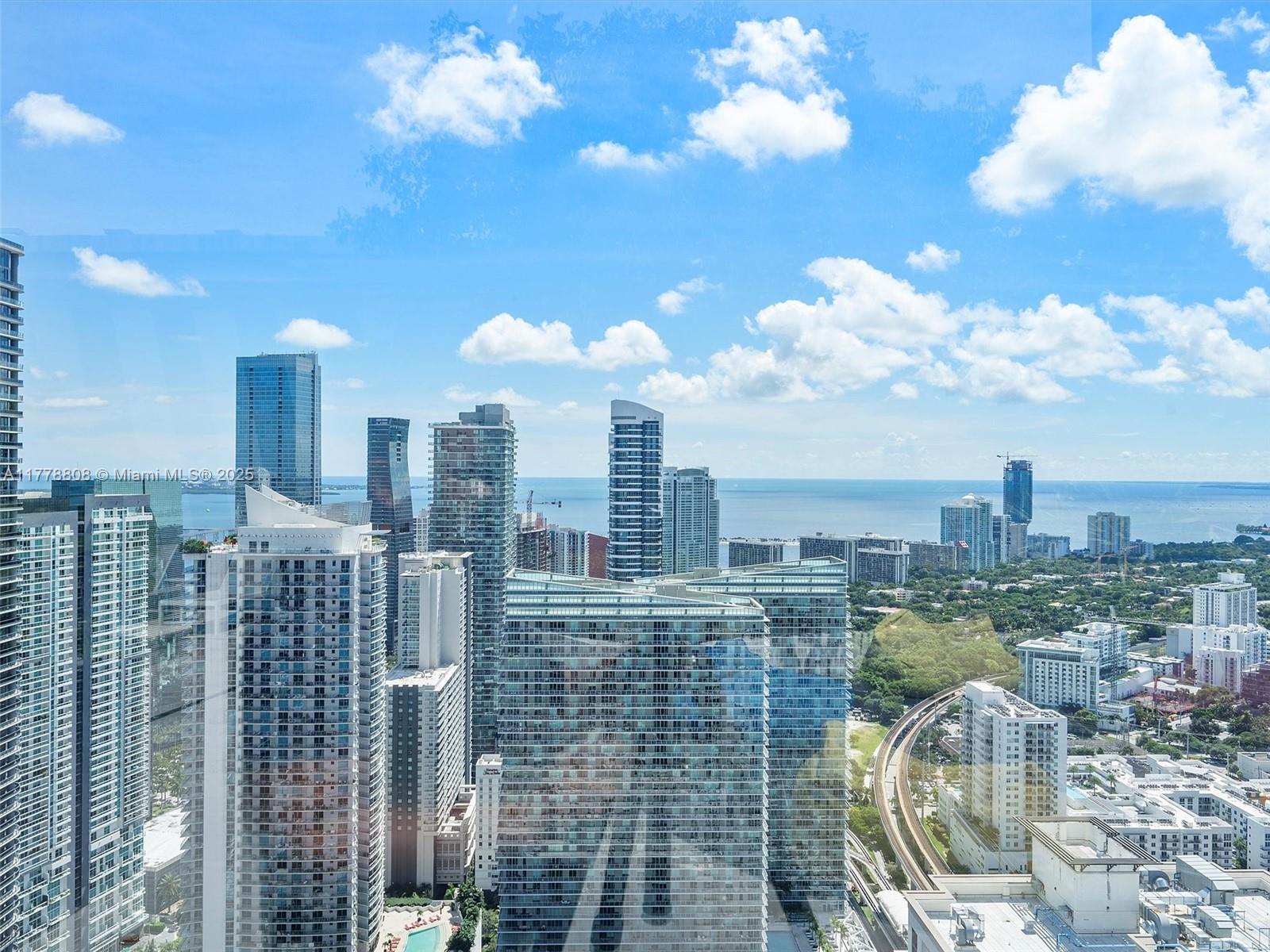 BRICKELL HEIGHTS WEST CON - Residential