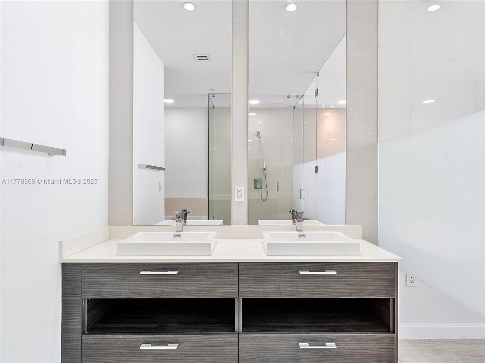 BRICKELL HEIGHTS WEST CON - Residential