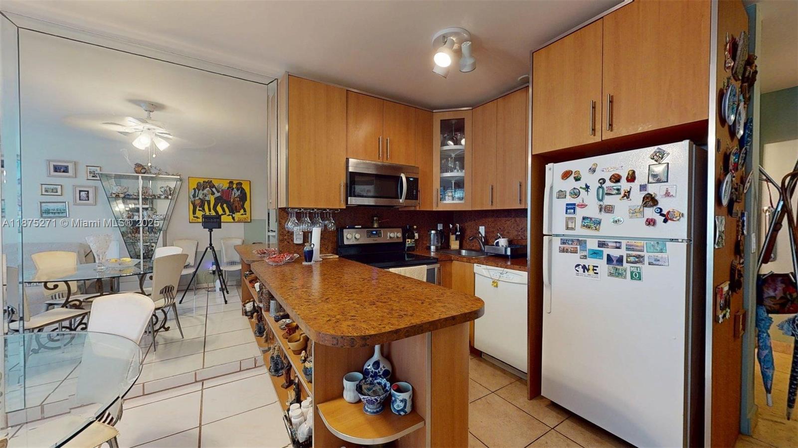 TAROMINA APTS CO-OP - Residential