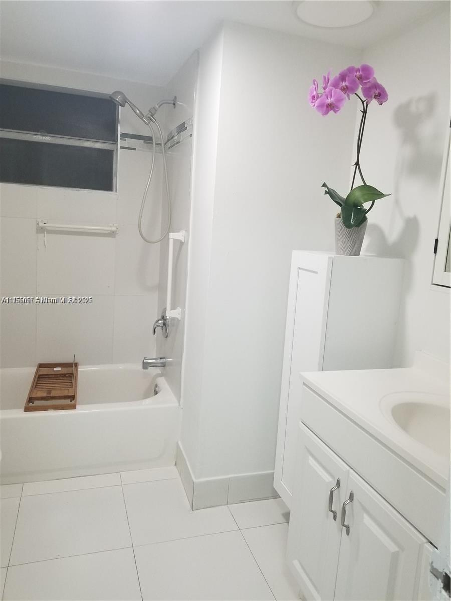 JADE WINDS GROUP ALLAMAND - Residential