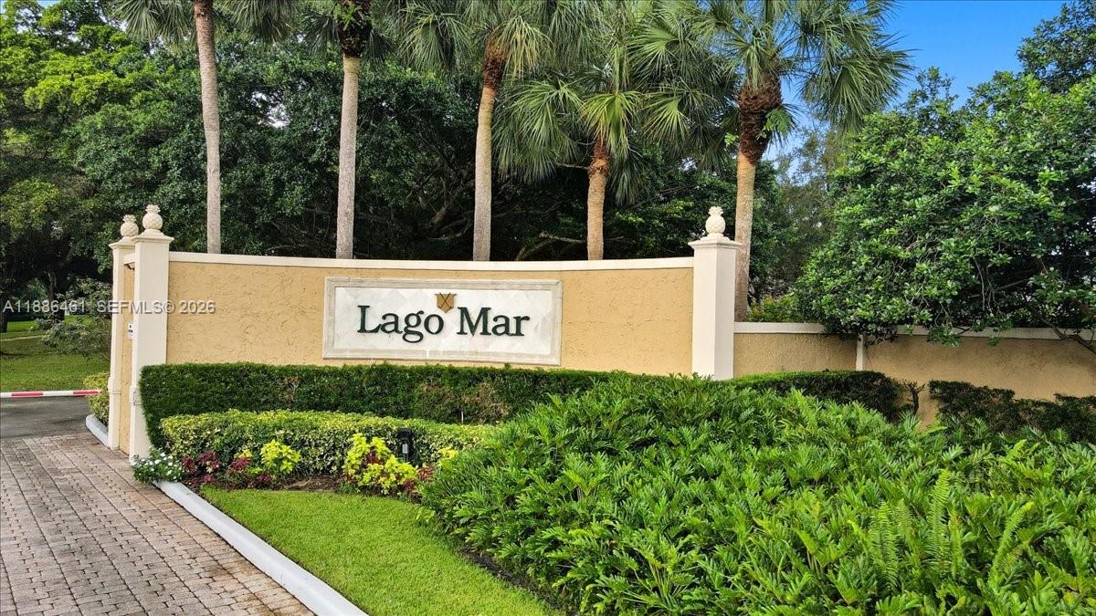 LAGO MAR EAST LODGE CONDO - Residential