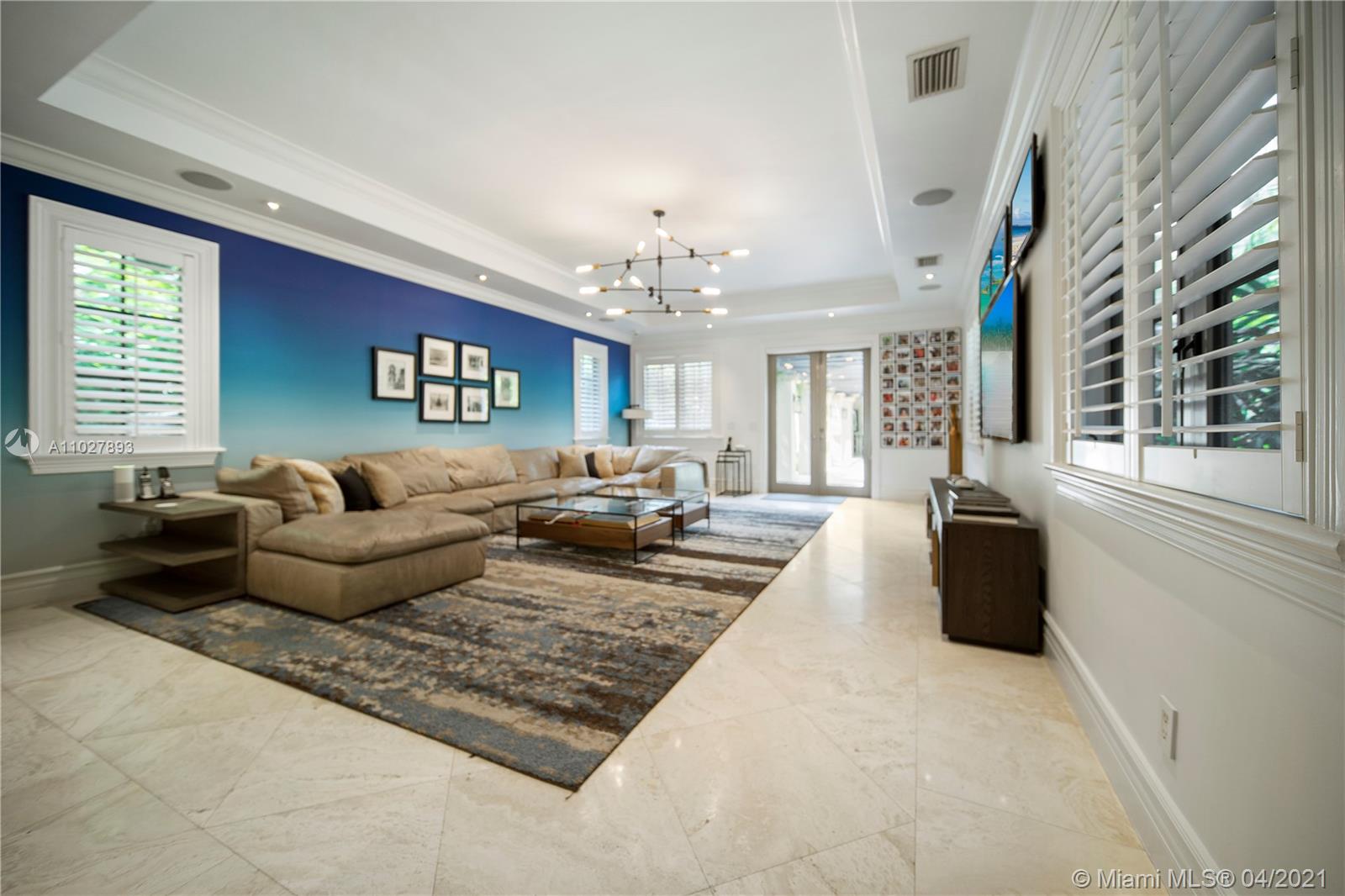 W T HARDEES SUB - Residential