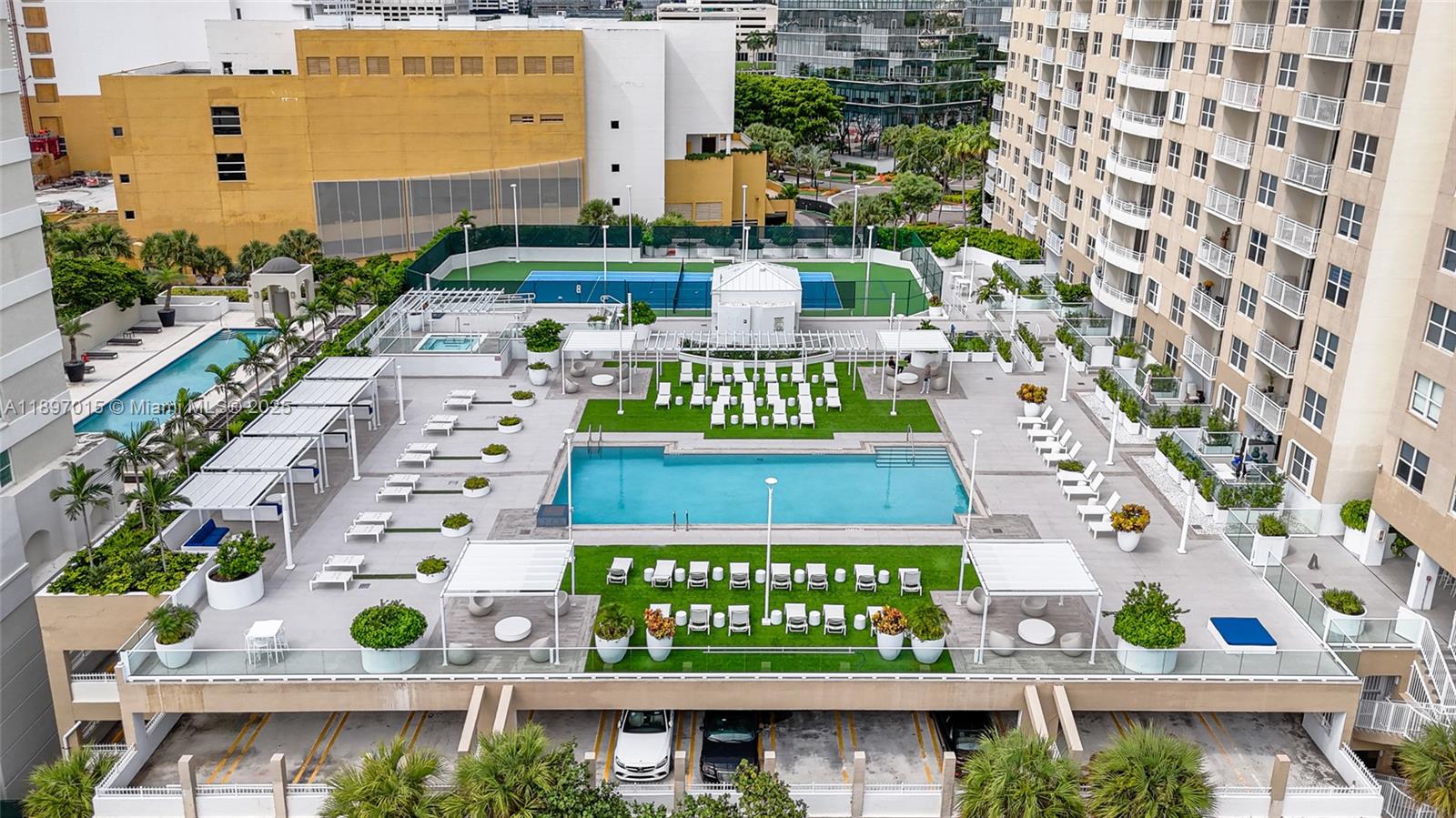 ISOLA CONDO - Residential Lease