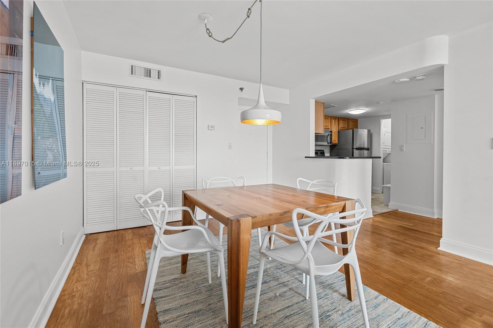 ISOLA CONDO - Residential Lease