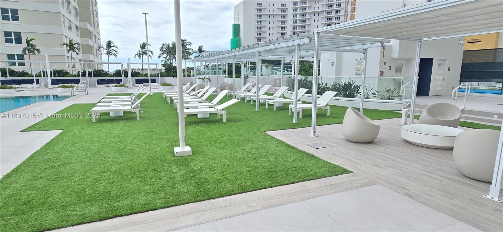 ISOLA CONDO - Residential Lease