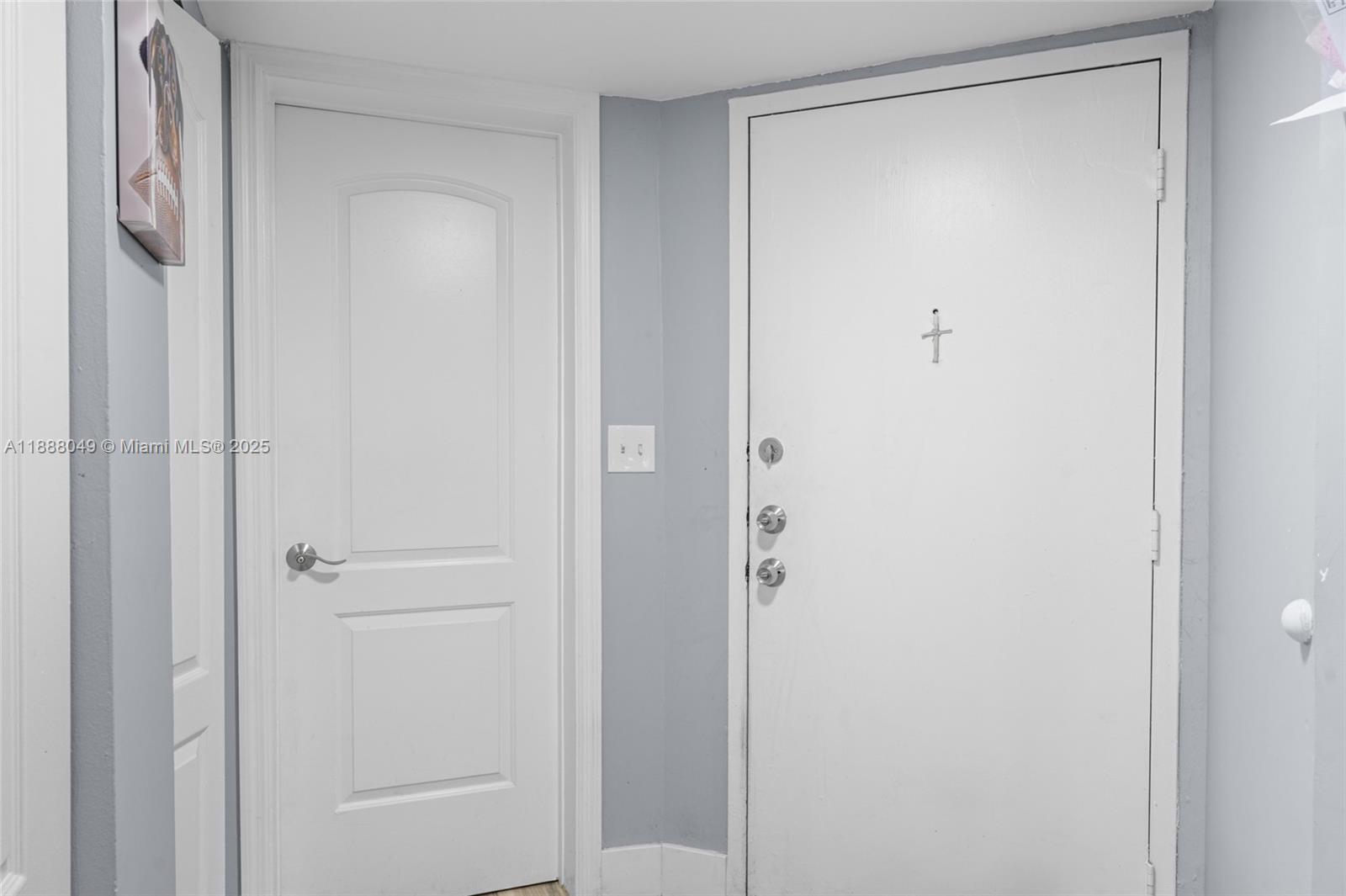 THE GREENS AT DORAL CONDO - Residential