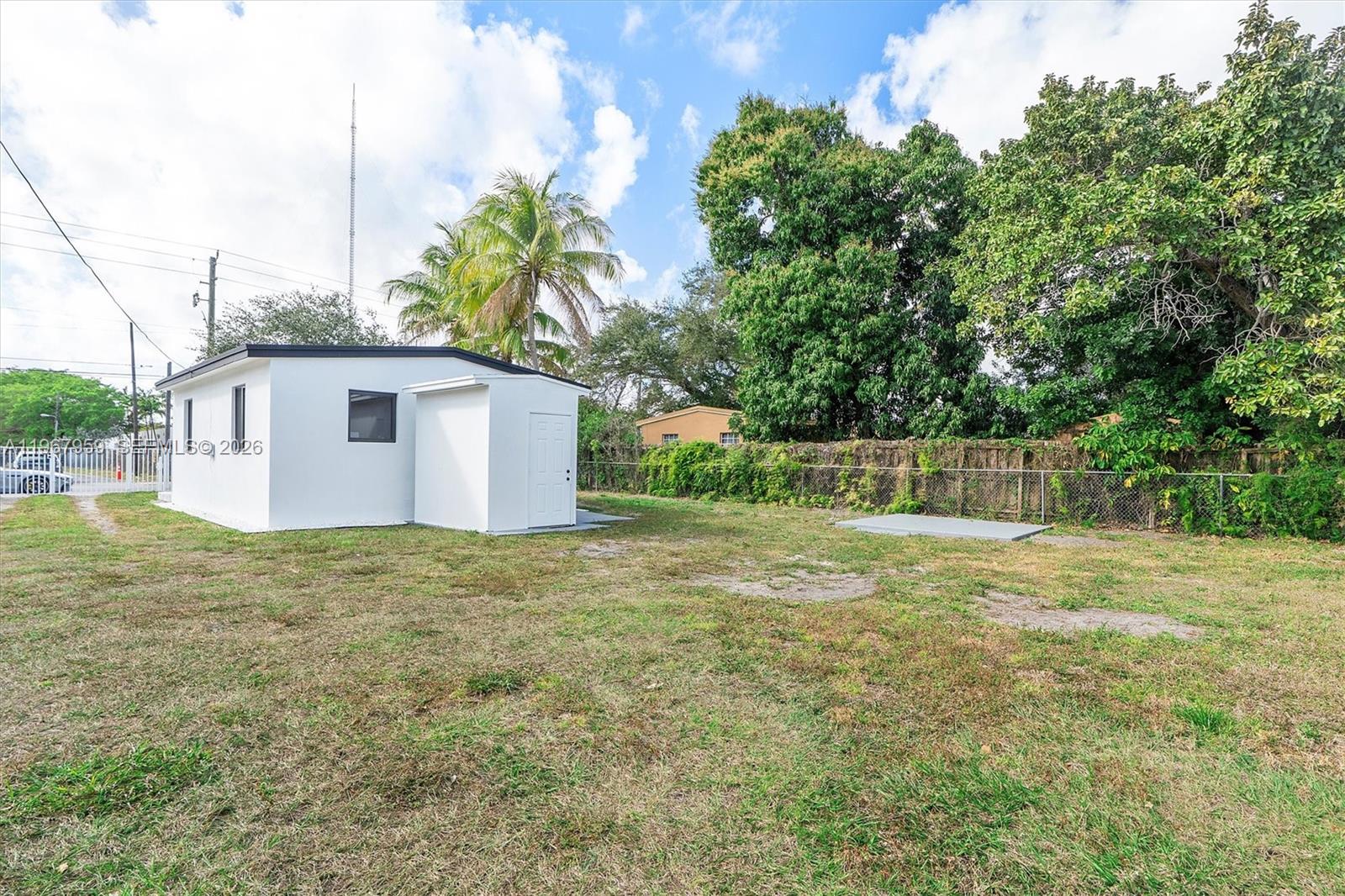 LAKE FOREST SEC ONE - Residential