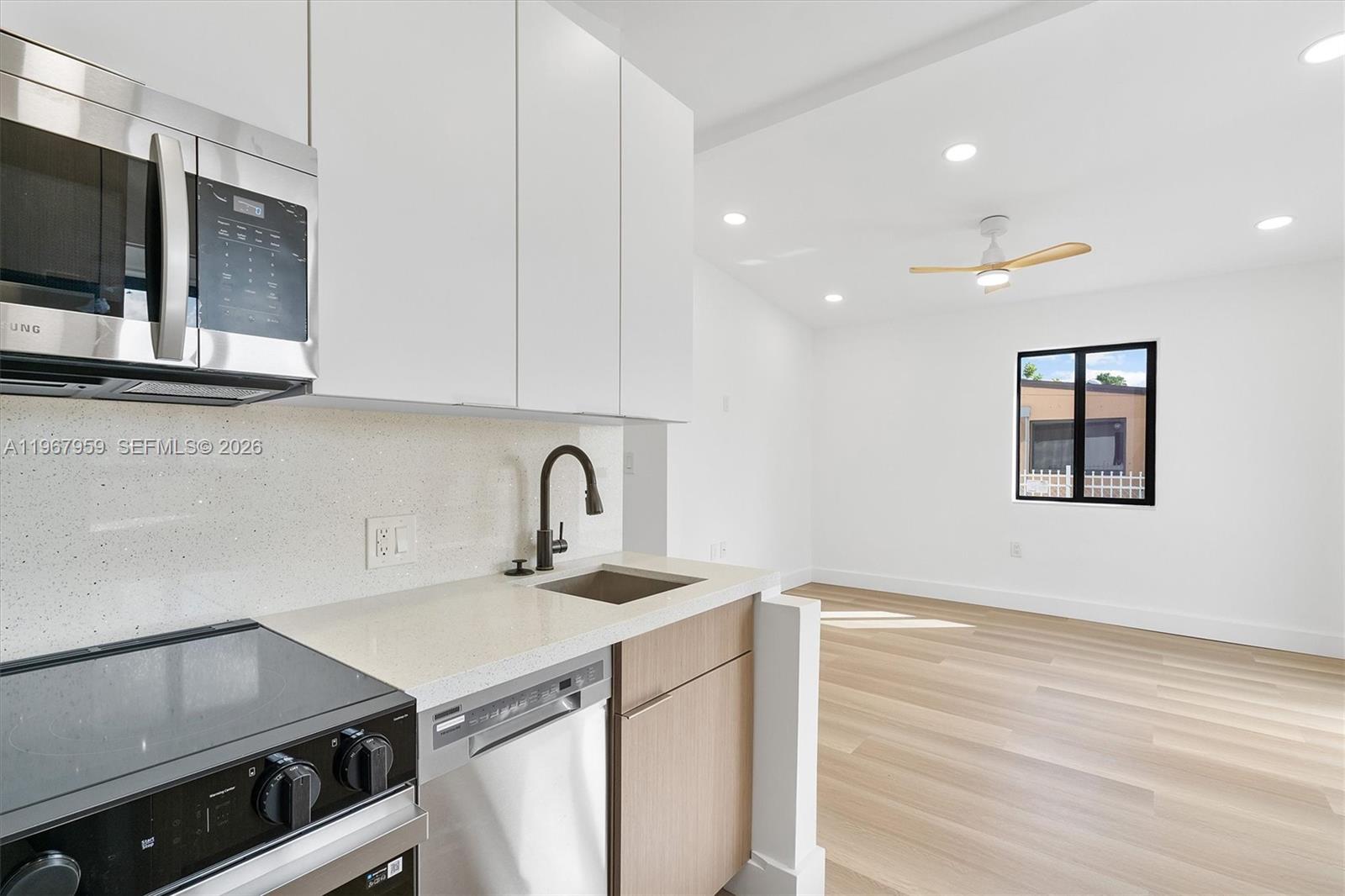 LAKE FOREST SEC ONE - Residential