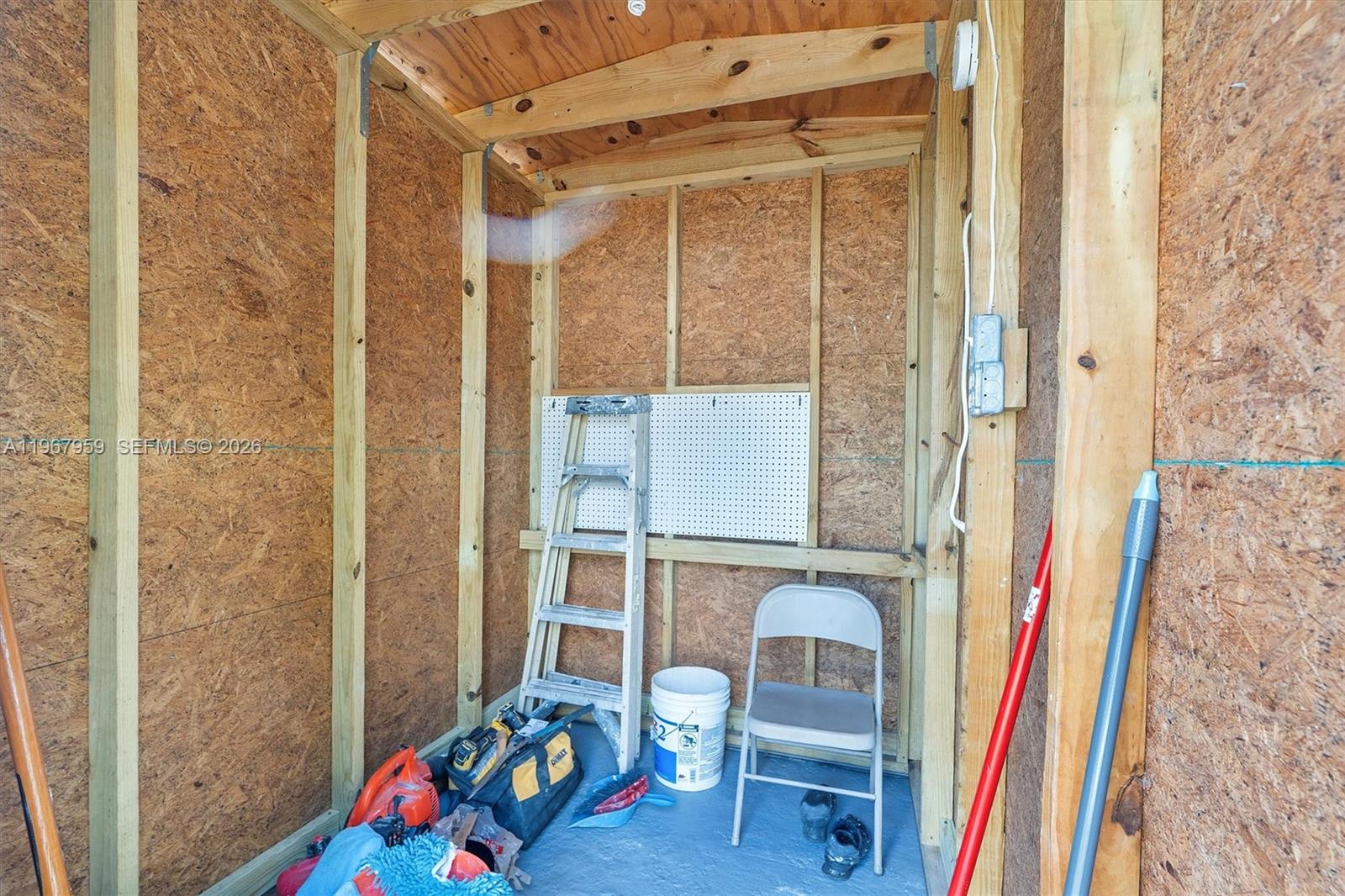 LAKE FOREST SEC ONE - Residential