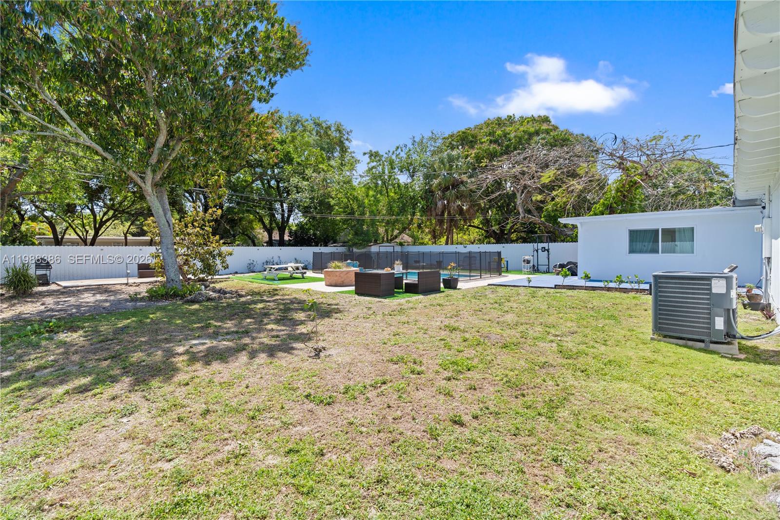 PRIMROSE PARK 2ND PL - Residential