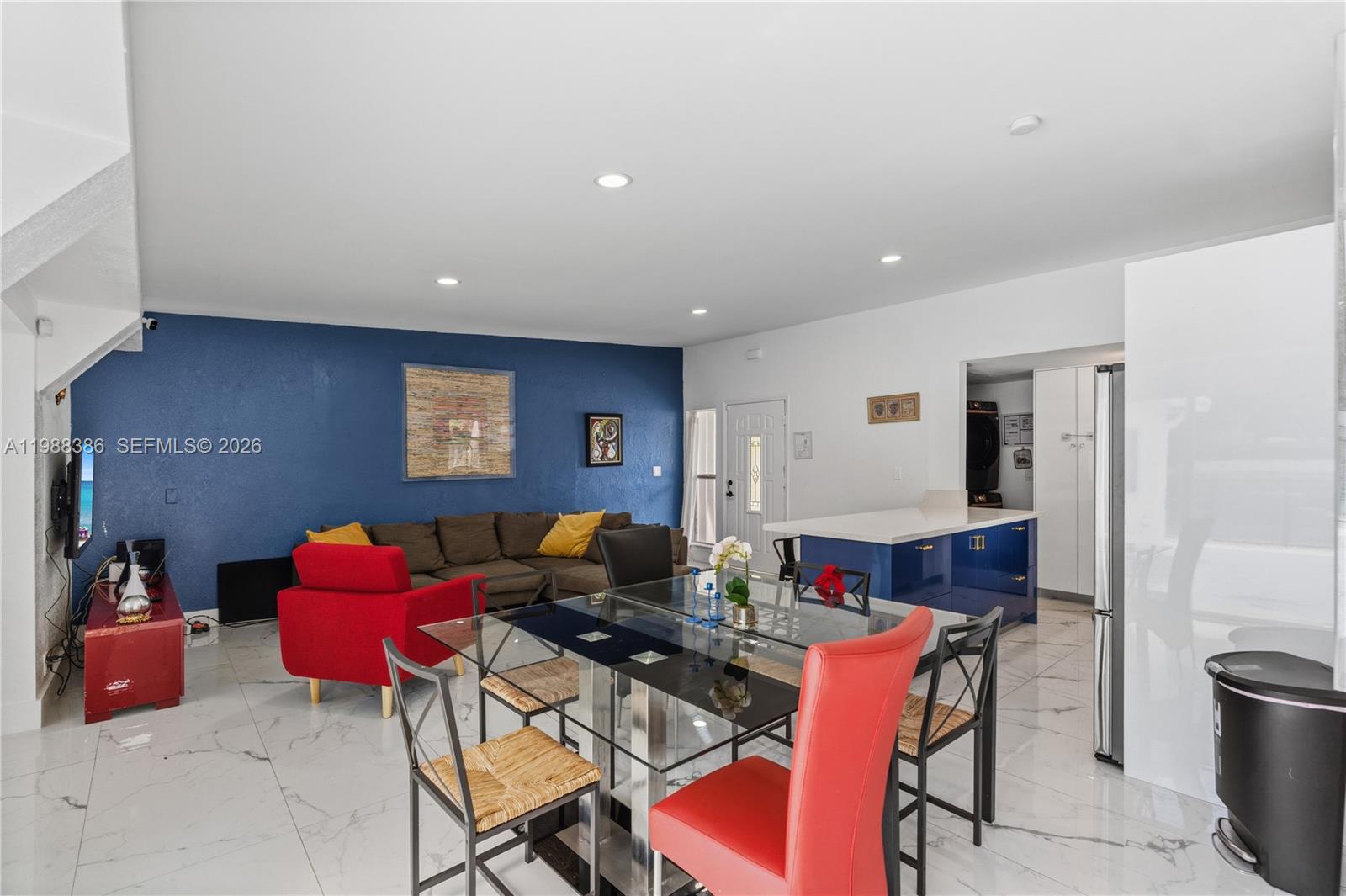 PRIMROSE PARK 2ND PL - Residential